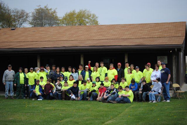 Pigeon Creek Cleanup (39)