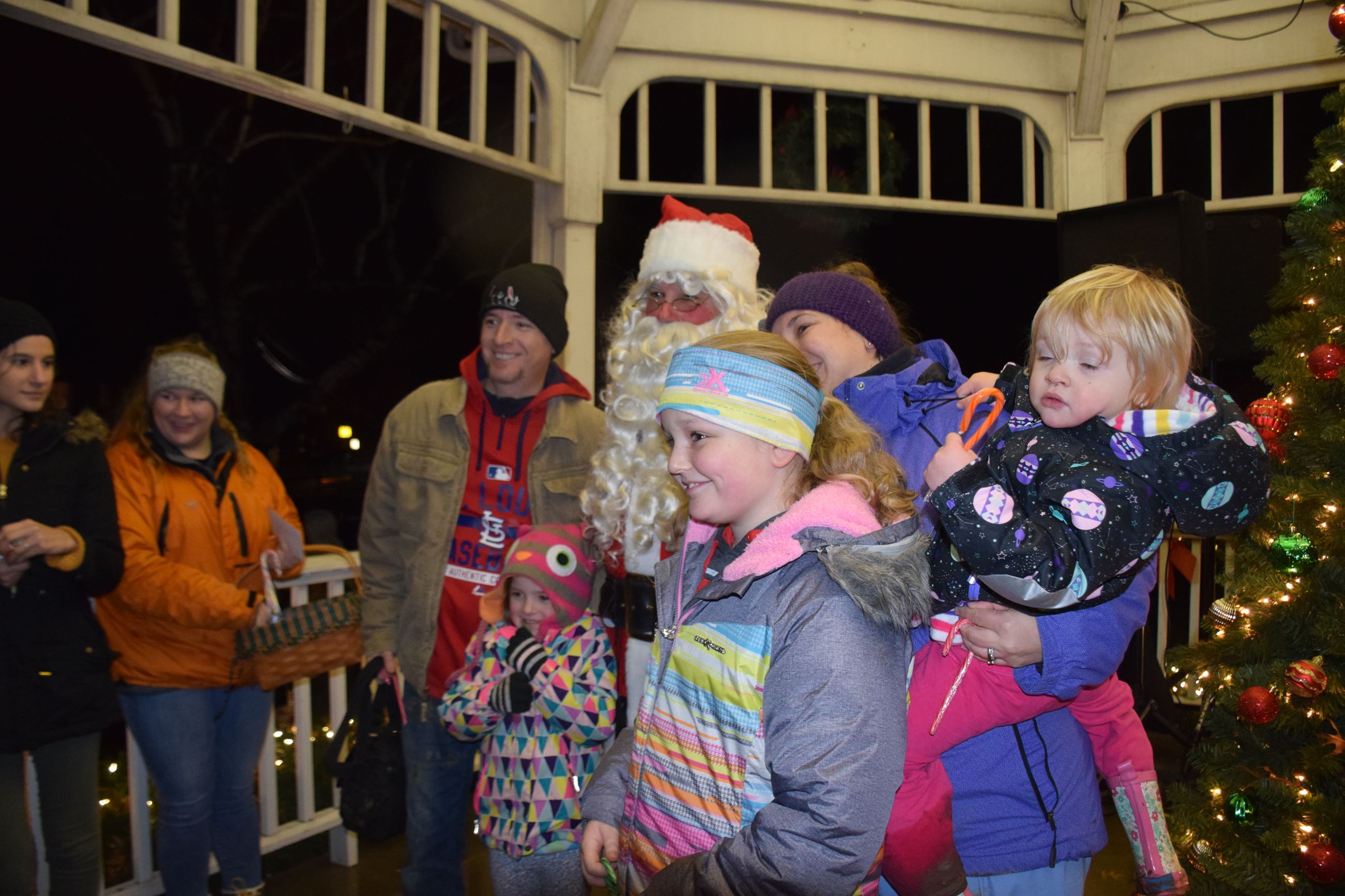 Circle Tree Lighting 2018