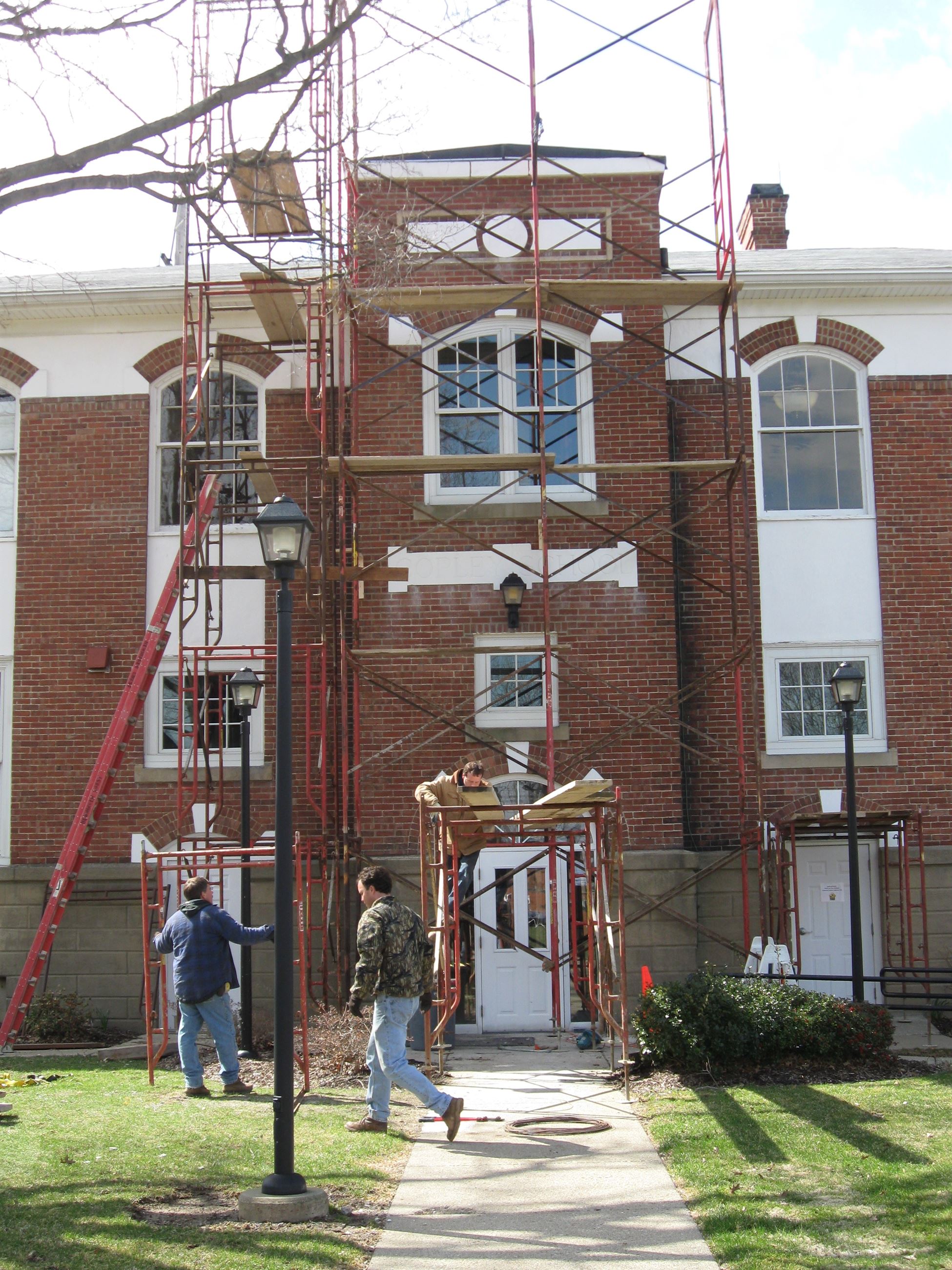 townhall construction4-09 002