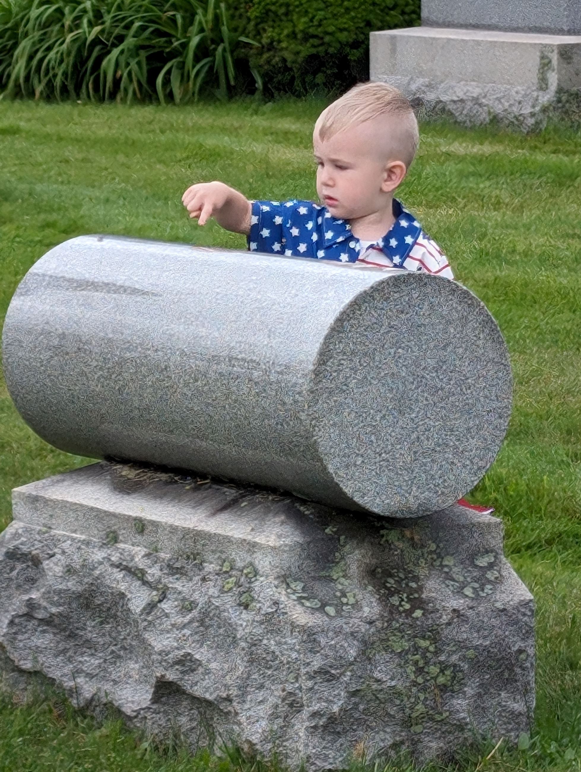 child; Memorial Day 2024